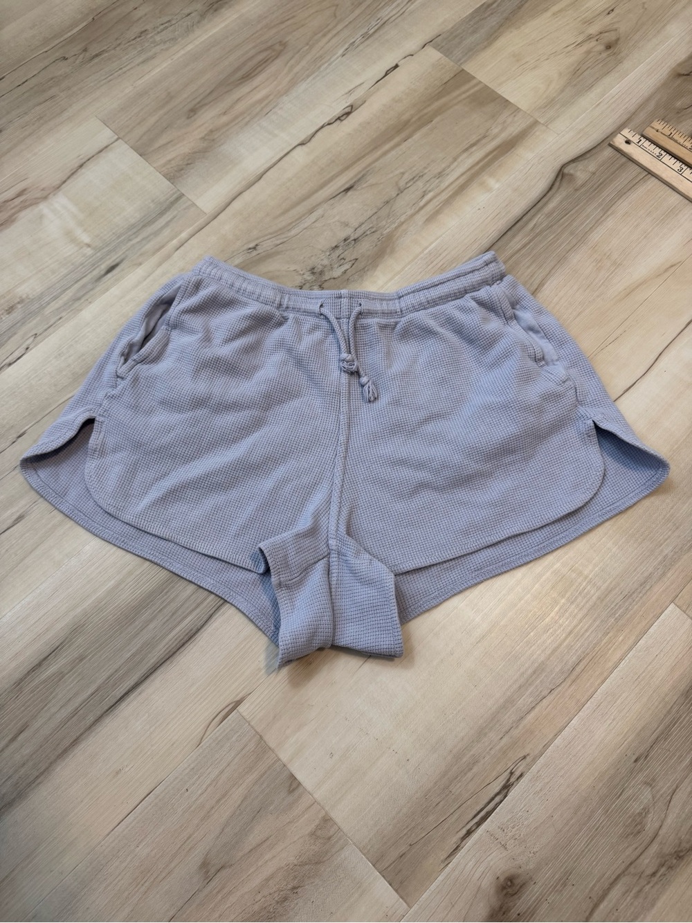 Brandy Mellville Casual Women’s Shorts - Light Lavender